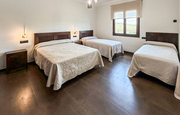 Vakantiehuis - Iznajar , Spanje - EAI085 601
