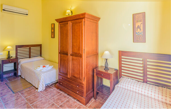Semesterhus - Posadas , Spanien - EAI098 609
