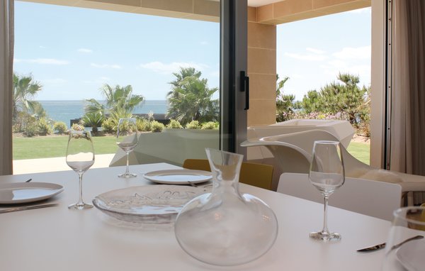 Apartment - Estepona , Spain - EAN106 302