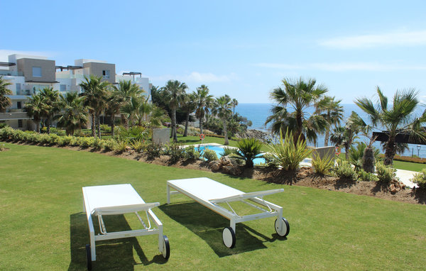 Apartment - Estepona , Spain - EAN106 6