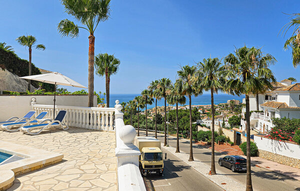 Holiday Home - Mijas Costa , Spain - EAN702 201