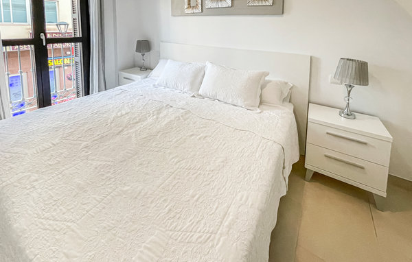 Apartment - Estepona , Spain - EAS545 601