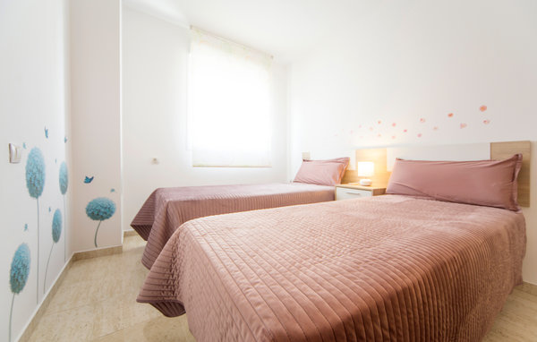 Apartamento - Playa La Concha , España - EBA320 602