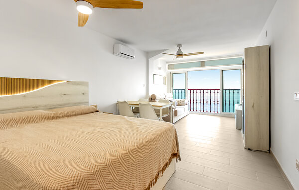 Apartment - Benidorm , Spain - EBC099 602