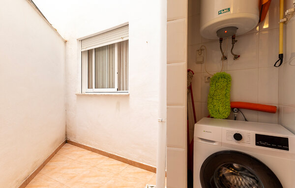 Apartamento - Torrevieja , España - EBC216 801