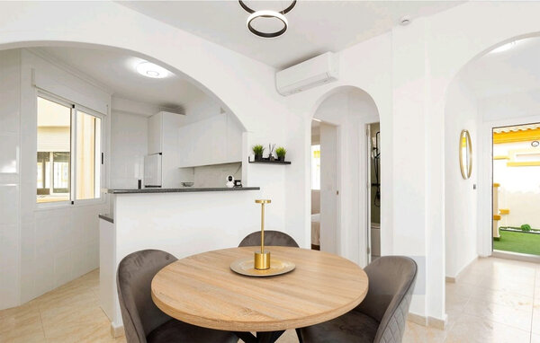 Apartment - Orihuela Costa , Spain - EBC252 402