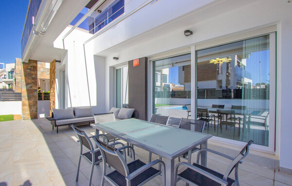 Feriehus - Torrevieja , Spania - EBC275 101