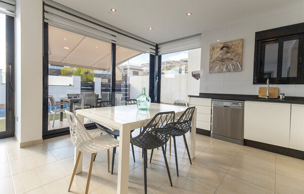 Vakantiehuis - San Pedro del Pinatar , Spanje - EBC295 403