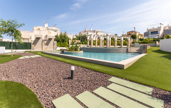Semesterlägenhet - Torrevieja , Spanien - EBC304 1