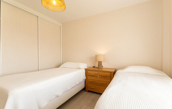 Apartamento - Guardamar del Segura , España - EBC318 602