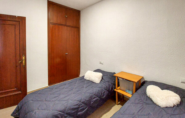 Apartment - Alicante , Spain - EBC322 601