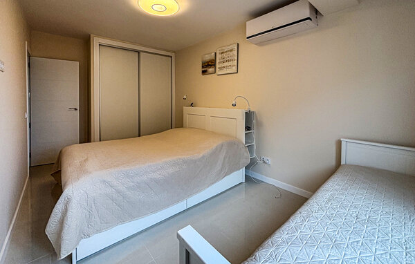 Apartament - Torrevieja , Hiszpania - EBC328 602