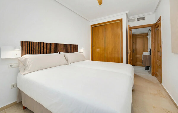 Apartment - Torrevieja , Spain - EBC335 601