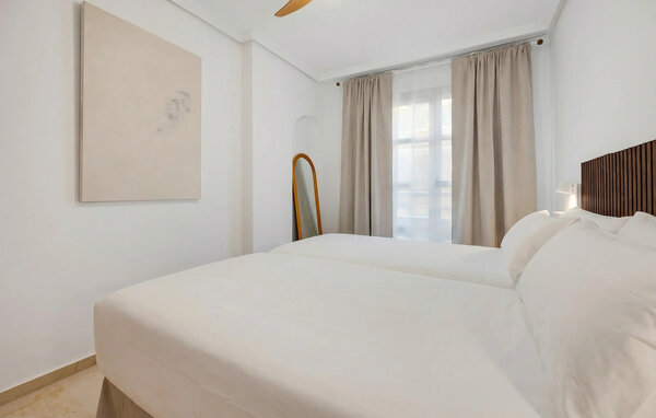 Apartment - Torrevieja , Spain - EBC335 602