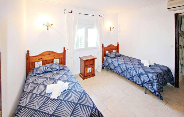 Vakantiehuis - Moraira , Spanje - EBC361 604