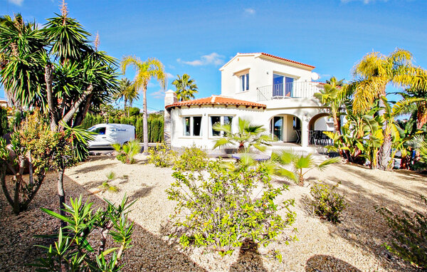 Vakantiehuis - Benissa , Spanje - EBC377 81