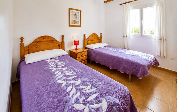 Vakantiehuis - Calpe , Spanje - EBC417 602