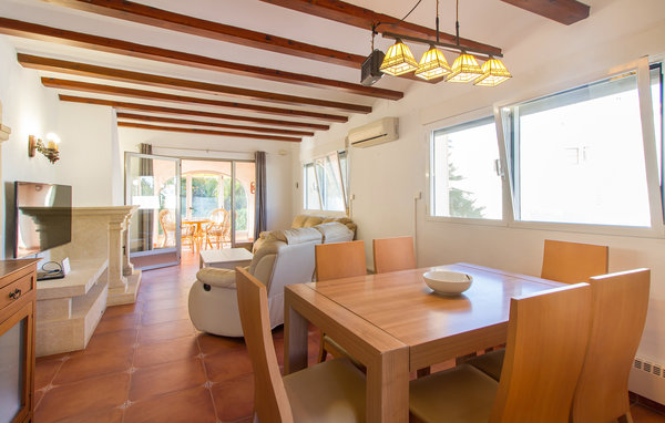 Domy wakacyjne - Denia , Hiszpania - EBI364 301
