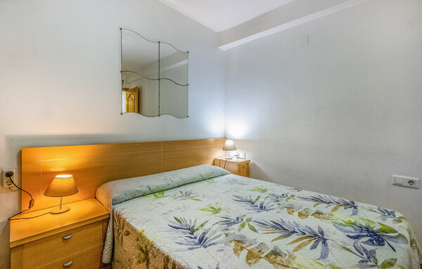 Apartment - Benidorm , Spain - EBI913 601