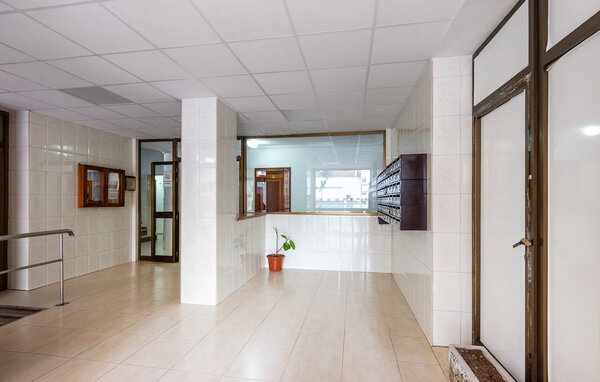 Apartment - Benidorm , Spain - EBI913 503