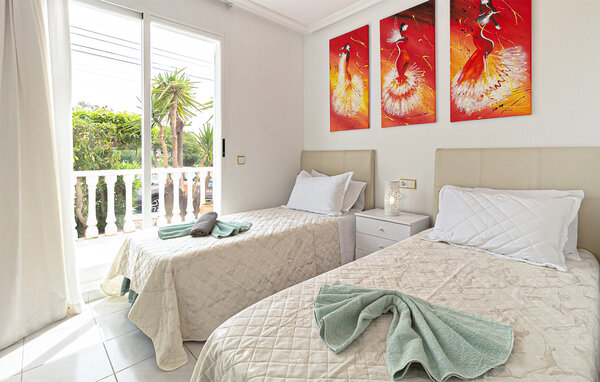 Apartamento - Guardamar del Segura , España - EBL659 602
