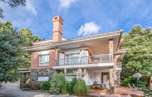 Casa de vacaciones - Matadepera , España - EBN069 81