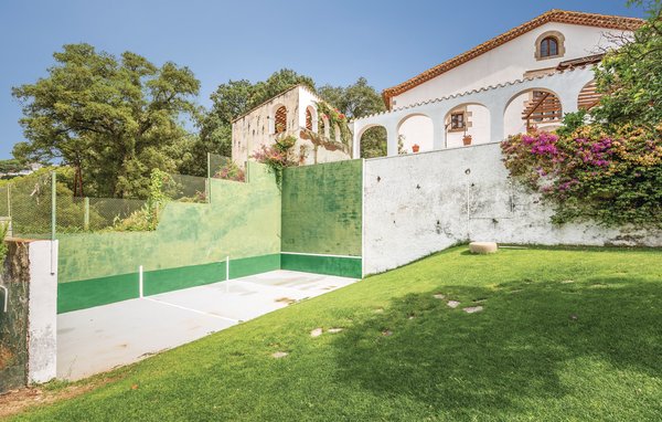 Lomatalo 