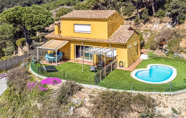 Feriehuse - Arenys de Munt , Spanien - EBN755 81