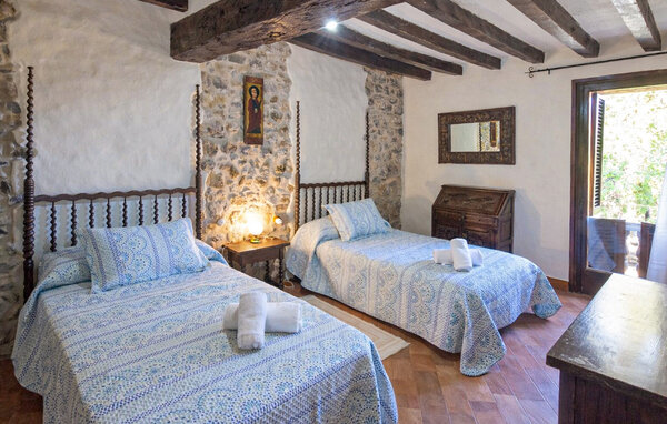 Domy wakacyjne - Arguelaguer , Hiszpania - EBR044 612