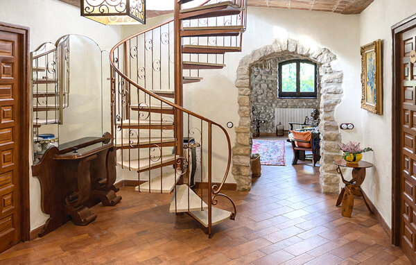 Domy wakacyjne - Arguelaguer , Hiszpania - EBR044 501