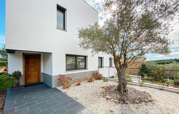 Holiday Home - Blanes , Spain - EBR045 81