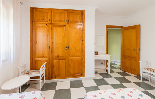 Vakantiehuis - La Pobla de Vallbona , Spanje - EBV090 610
