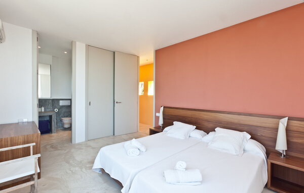 Holiday Home - VILLA NERE, Sant Josep de Sa Talaia , Spain - EIB075 603