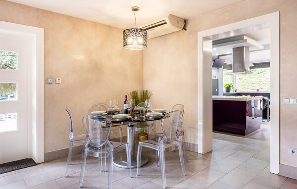 Holiday Home - Moralzarzal , Spain - EIM010 4
