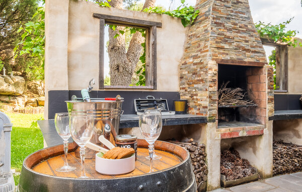 Holiday Home - Moralzarzal , Spain - EIM010 102