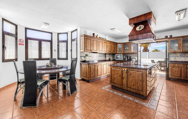 Holiday Home - Tahiche , Spain - ELA352 4