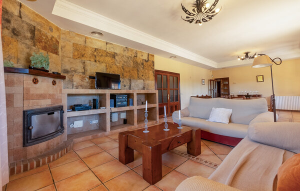 Vacation home Stunning home in Manacor