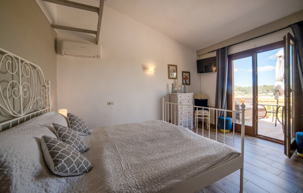 Semesterhus Finca Mianes