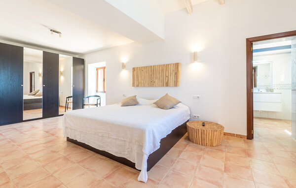 Casa de vacaciones Lovely Home with Sea View