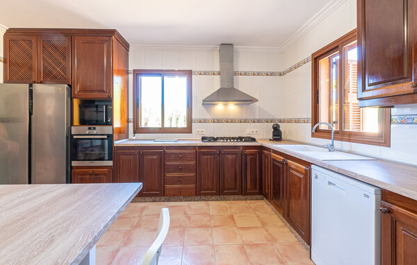 Casa de vacaciones Lovely Home with Sea View