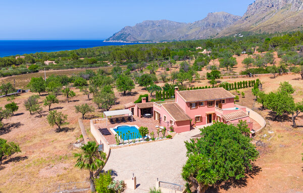 Casa de vacaciones Lovely Home with Sea View