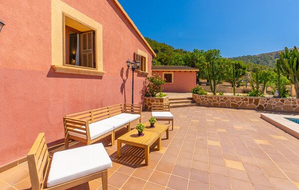 Casa de vacaciones Lovely Home with Sea View