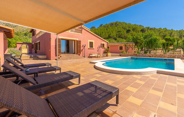 Casa de vacaciones Lovely Home with Sea View