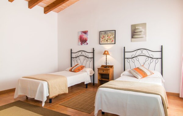 Holiday Home - Sa Gavina, Arta , Spain - EMF011 604