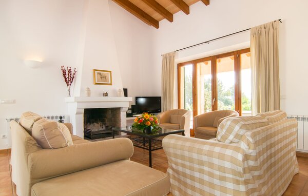 Holiday Home - Sa Gavina, Arta , Spain - EMF011 302