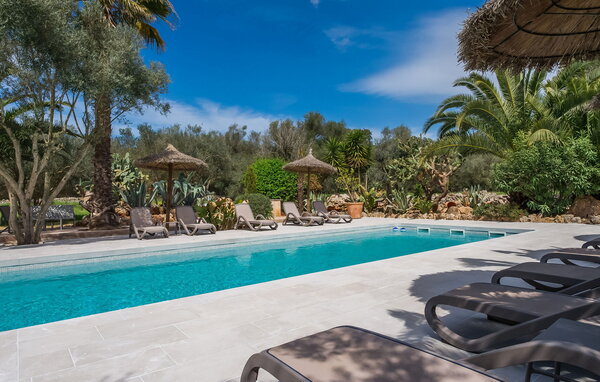 Casa de vacaciones Pina