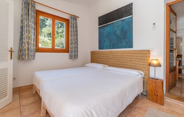 Holiday Home - Es Serva, Arta , Spain - EMF031 601