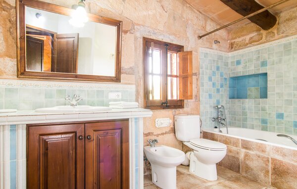 Holiday Home - Comptesses Petit, Alcudia , Spain - EMF032 701
