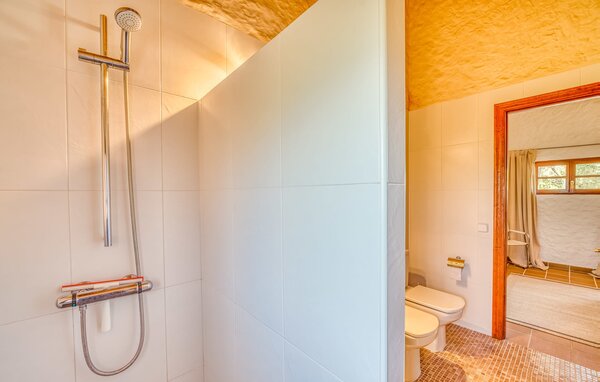 Holiday Home - La Talayeta, Arta , Spain - EMF044 705