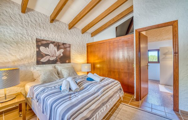 Holiday Home - La Talayeta, Arta , Spain - EMF044 606